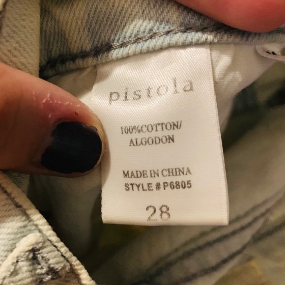 Distressed jeans - Picture 5 of 7